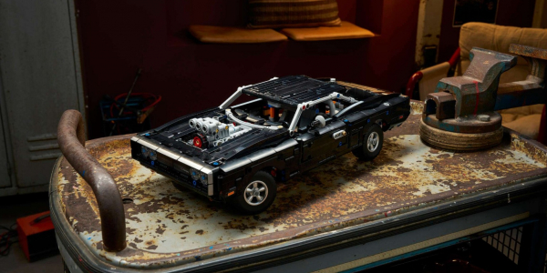 Lego показала набор по &laquo;Форсажу&raquo; &mdash; с&nbsp;маслкаром Dodge Charger R/T Доминика Торетто