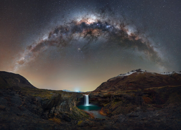 Фото — космос: 11 победителей конкурса Milky Way Photographer of the Year 2026 Фото — космос: 11 победителей конкурса Milky Way Photographer of the Year 2026