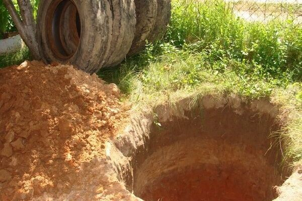 Выгребная яма своими руками: разбор популярных вариантов обустройства