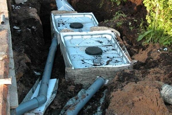 Выгребная яма своими руками: разбор популярных вариантов обустройства