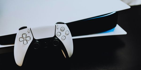 Sony объявила о скором отказе от дисков — все игры для PlayStation будут цифровыми Sony объявила о скором отказе от дисков — все игры для PlayStation будут цифровыми