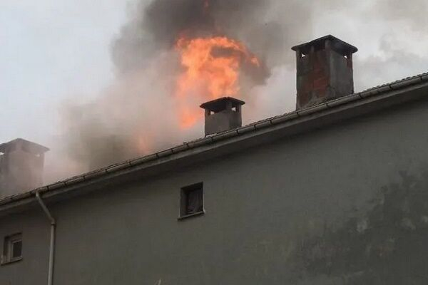 Почему возникает обратная тяга в дымоходе и как правильно поправить ситуацию Почему возникает обратная тяга в дымоходе и как правильно поправить ситуацию