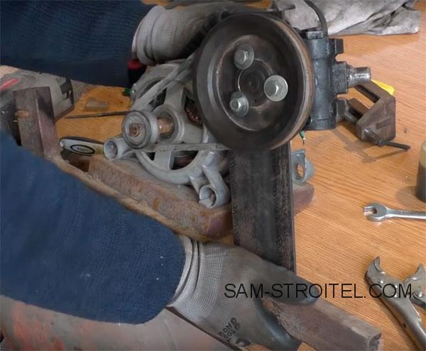 Самоделка из двигателя от стиральной машины и ГУРа Самоделка из двигателя от стиральной машины и ГУРа