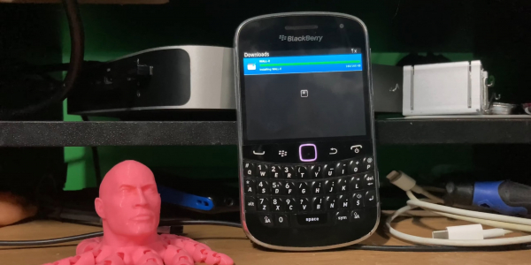 Пальцы помнят: за что мы любили QWERTY-смартфоны и реально ли купить их в 2026 году Пальцы помнят: за что мы любили QWERTY-смартфоны и реально ли купить их в 2026 году