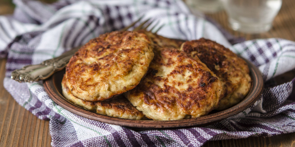 Как приготовить оладьи из кабачков: рецепты и&nbsp;секреты вкусного блюда