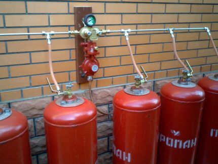 Почему газовый баллон покрывается инеем: причины замерзания газа в баллоне и способы это предотвратить Почему газовый баллон покрывается инеем: причины замерзания газа в баллоне и способы это предотвратить