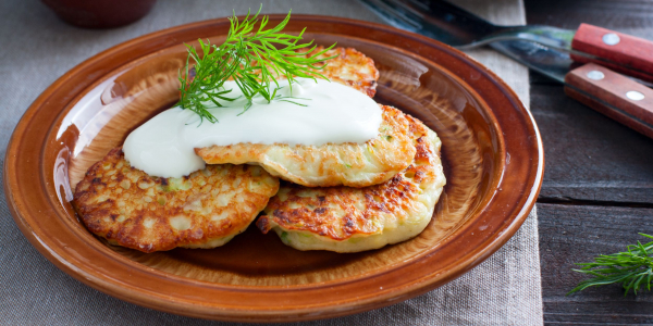 Как приготовить оладьи из кабачков: рецепты и&nbsp;секреты вкусного блюда