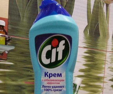 Как и чем лучше отмыть ванну добела: эффективные промышленные и народные составы + ценные советы Как и чем лучше отмыть ванну добела: эффективные промышленные и народные составы + ценные советы