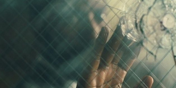 &laquo;Не пытайтесь это понять&raquo;. Как &laquo;Довод&raquo; Кристофера Нолана совмещает крутую идею и&nbsp;пустых героев