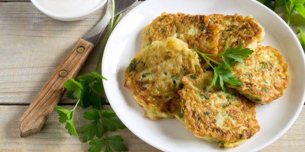 Как приготовить оладьи из кабачков: рецепты и&nbsp;секреты вкусного блюда