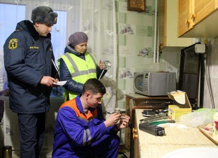 Почему газовый счетчик много мотает: разбор причин и рекомендации по их устранению
