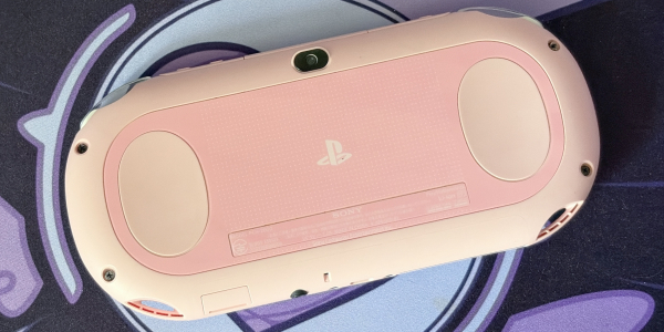 Почему в 2026 году я люблю свою PS Vita сильнее, чем Nintendo Switch Почему в 2026 году я люблю свою PS Vita сильнее, чем Nintendo Switch