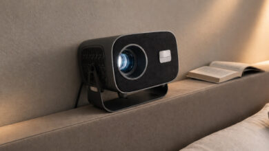 Photo of Проектор на Android с картинкой до 200 дюймов — звучит как план на осень