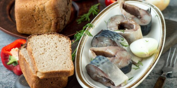 13 способов быстро и&nbsp;вкусно засолить скумбрию в&nbsp;домашних условиях