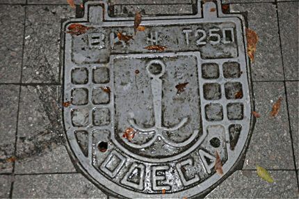 Канализационные люки: обзор видов, их типоразмеры и классификация + на что смотреть при выборе