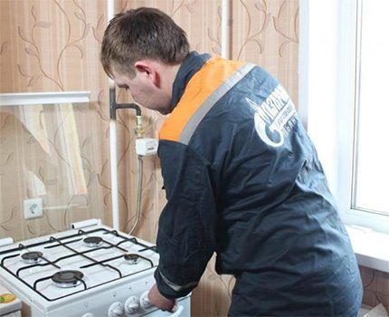 Срок службы газовых труб: нормативы эксплуатации газовых коммуникаций Срок службы газовых труб: нормативы эксплуатации газовых коммуникаций