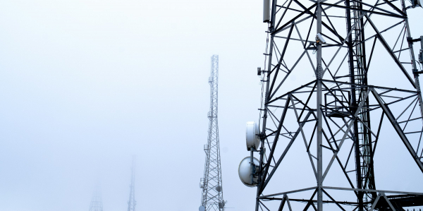 5G официально запустили в России — но с iPhone подключиться не выйдет 5G официально запустили в России — но с iPhone подключиться не выйдет