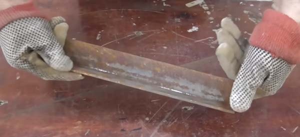 Отрезной станок из болгарки Отрезной станок из болгарки