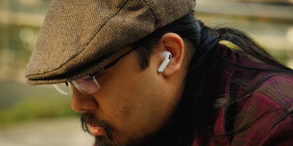 AirPods 5 вовсю хвалят в обзорах. Стоит ли обновляться со старых моделей? AirPods 5 вовсю хвалят в обзорах. Стоит ли обновляться со старых моделей?