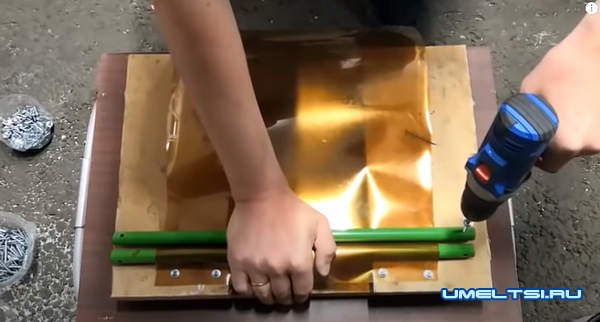 Как сделать кровельный шифер из пластиковых бутылок Как сделать кровельный шифер из пластиковых бутылок