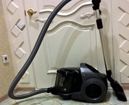 Рейтинг пылесосов Самсунг 1600W: обзор лучших моделей + рекомендации по выбору Рейтинг пылесосов Самсунг 1600W: обзор лучших моделей + рекомендации по выбору