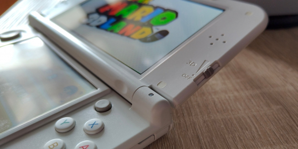 Два экрана и&nbsp;3D без очков: чем уникальна Nintendo 3DS и&nbsp;почему её стоит купить как можно скорее