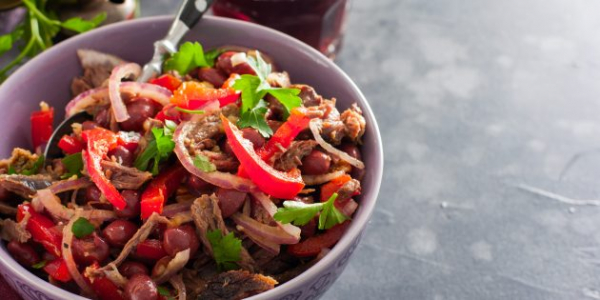 12 очень вкусных салатов с&nbsp;говядиной, которые точно стоит попробовать