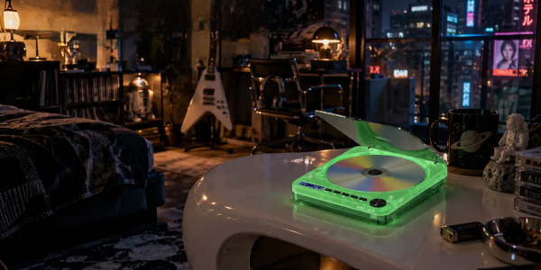 Светящийся CD-плеер с Bluetooth, USB‑C и динамиками: в Японии представили Pixel Tunes After Hours Светящийся CD-плеер с Bluetooth, USB‑C и динамиками: в Японии представили Pixel Tunes After Hours