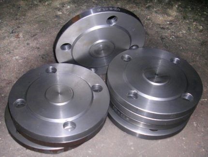 Заглушка на газовую трубу: разновидности, советы по выбору и тонкости монтажа Заглушка на газовую трубу: разновидности, советы по выбору и тонкости монтажа