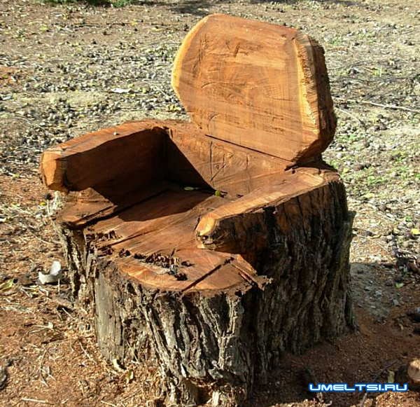Невероятные стулья и табуреты из пней