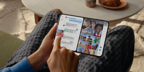 Apple представила свой первый складной смартфон iPhone Duo &mdash; он похож на Galaxy&nbsp;Z&nbsp;Fold 8