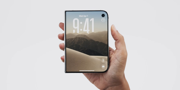 Apple представила свой первый складной смартфон iPhone Duo &mdash; он похож на Galaxy&nbsp;Z&nbsp;Fold 8