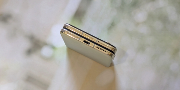 Обзор TECNO Phantom V&nbsp;Flip 2&nbsp;5G &mdash; новой раскладушки, которая почти вдвое дешевле аналогов