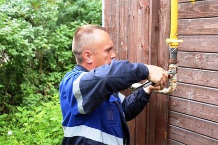 Расстояние от газового оборудования до электропроводки: технические нормы и правила Расстояние от газового оборудования до электропроводки: технические нормы и правила